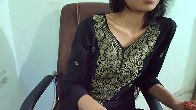 Snapshot of Srabontii chatting on March 19, 4:36 am Srabontii online show from March 19, 4:36 am