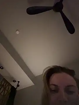 Snapshot of Milla__one chatting on October 26, 10:32 am Milla one online show from October 26, 10:32 am