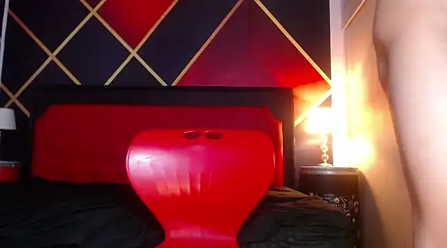 Snapshot of CindyandCarlo chatting on January 12, 4:18 pm CindyandCarlo online show from January 12, 4:18 pm