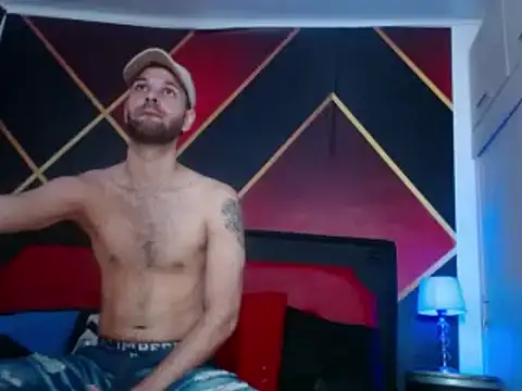 Snapshot of CindyandCarlo chatting on January 30, 3:40 pm CindyandCarlo online show from January 30, 3:40 pm