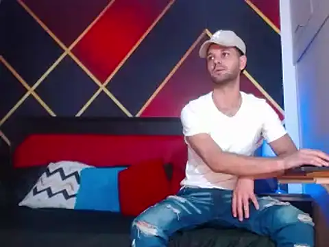 Snapshot of CindyandCarlo chatting on January 31, 3:44 pm CindyandCarlo online show from January 31, 3:44 pm