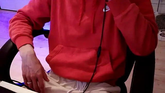 ElViko11 online show from November 8, 12:22 am