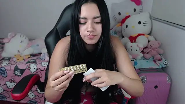 kayla k18 online show from April 28, 2:38 am