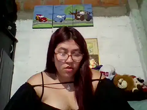 Snapshot of dafne19_ chatting on February 1, 3:19 am dafne19 online show from February 1, 3:19 am