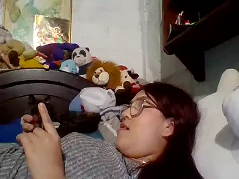 Snapshot of dafne19_ chatting on February 4, 4:59 am dafne19 online show from February 4, 4:59 am