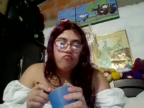 Snapshot of dafne19_ chatting on February 23, 5:34 am dafne19 online show from February 23, 5:34 am