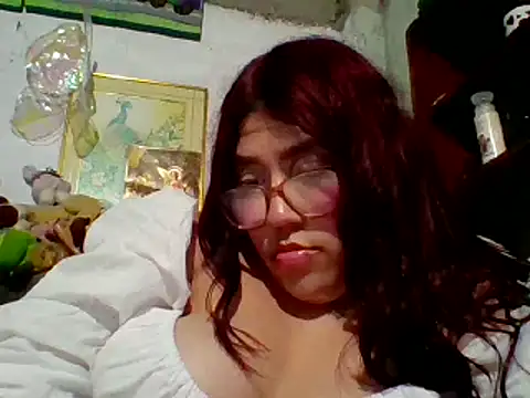 Snapshot of dafne19_ chatting on February 23, 8:39 am dafne19 online show from February 23, 8:39 am