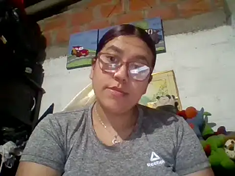 Snapshot of dafne19_ chatting on March 18, 4:04 am dafne19 online show from March 18, 4:04 am