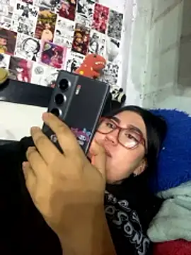 dafne19  online show from January 10, 6:37 am