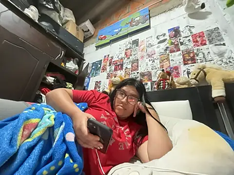 Snapshot of dafne19_ chatting on May 14, 3:24 am dafne19 online show from May 14, 3:24 am