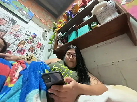 Snapshot of dafne19_ chatting on May 19, 5:36 am dafne19 online show from May 19, 5:36 am