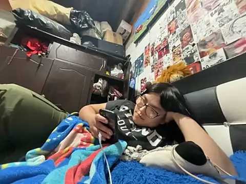 Snapshot of dafne19_ chatting on June 5, 3:57 am dafne19 online show from June 5, 3:57 am