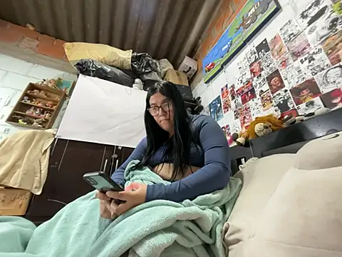 Snapshot of dafne19_ chatting on July 5, 4:19 am dafne19 online show from July 5, 4:19 am