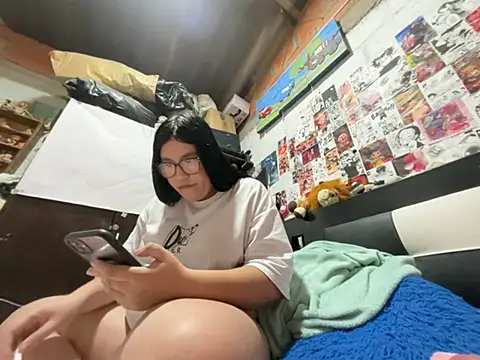 Snapshot of dafne19_ chatting on July 6, 5:04 am dafne19 online show from July 6, 5:04 am