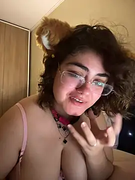 Snapshot of yudrayeb chatting on January 22, 11:32 pm yudrayeb online show from January 22, 11:32 pm