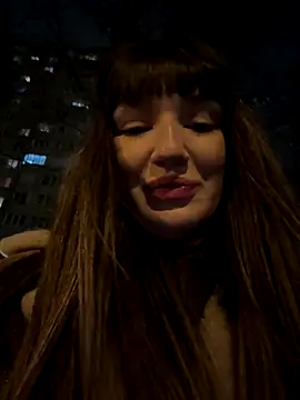 Snapshot of Sophie_Avory chatting on December 2, 6:14 pm Sophie Avory online show from December 2, 6:14 pm