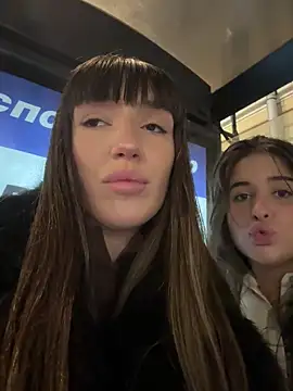 Snapshot of Sophie_Avory chatting on December 16, 9:31 pm Sophie Avory online show from December 16, 9:31 pm