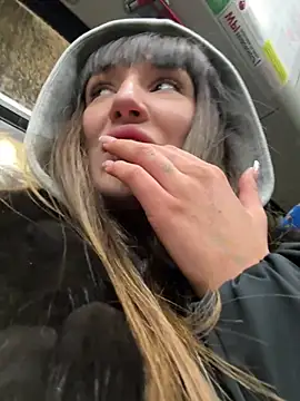 Snapshot of Sophie_Avory chatting on January 11, 6:13 pm Sophie Avory online show from January 11, 6:13 pm