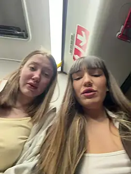 Snapshot of Sophie_Avory chatting on February 8, 5:16 pm Sophie Avory online show from February 8, 5:16 pm