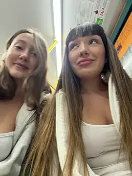 Snapshot of Sophie_Avory chatting on February 28, 5:25 pm Sophie Avory online show from February 28, 5:25 pm