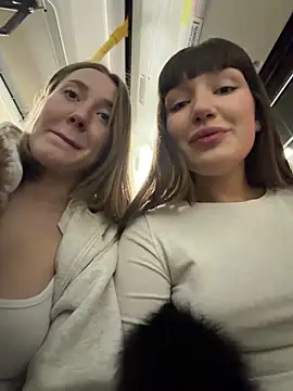 Snapshot of Sophie_Avory chatting on March 11, 5:19 pm Sophie Avory online show from March 11, 5:19 pm