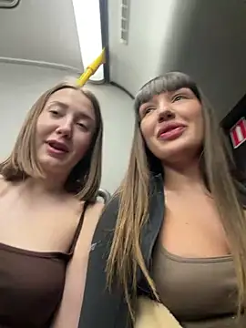 Snapshot of Sophie_Avory chatting on March 14, 4:45 pm Sophie Avory online show from March 14, 4:45 pm