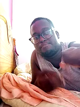 Snapshot of Jeanlaurent972 chatting on September 10, 2:39 pm Jeanlaurent972 online show from September 10, 2:39 pm