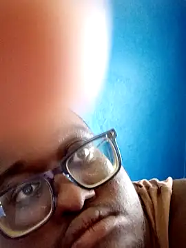 Snapshot of Jeanlaurent972 chatting on September 21, 6:31 pm Jeanlaurent972 online show from September 21, 6:31 pm