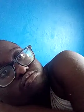 Snapshot of Jeanlaurent972 chatting on September 27, 3:39 pm Jeanlaurent972 online show from September 27, 3:39 pm