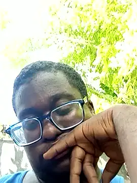 Snapshot of Jeanlaurent972 chatting on October 24, 2:24 pm Jeanlaurent972 online show from October 24, 2:24 pm