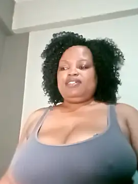 Snapshot of hugemelonsxxx chatting on July 17, 6:02 pm hugemelonsxxx online show from July 17, 6:02 pm