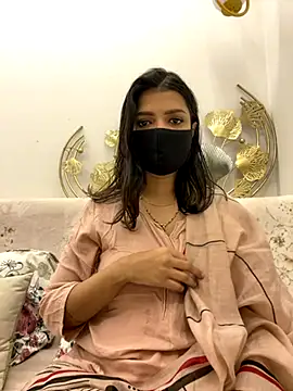 Snapshot of MaYaa__11 chatting on November 21, 6:56 am MaYaa 11 online show from November 21, 6:56 am