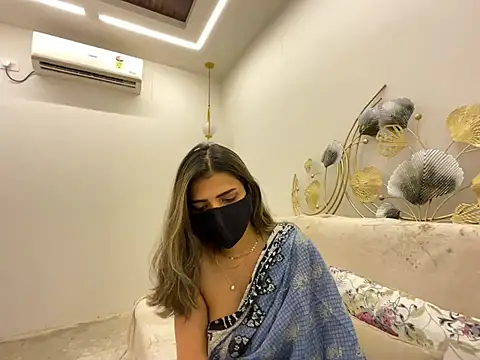 MaYaa  11 online show from March 12, 6:52 am