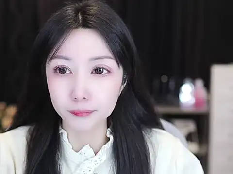 Nuyoah-77 online show from December 19, 1:40 pm