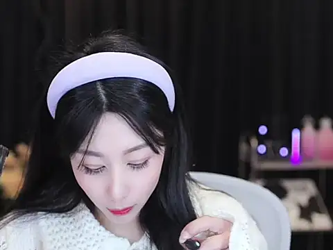 Nuyoah-77 online show from January 13, 12:43 pm