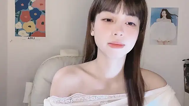 -Hottie online show from November 12, 4:07 pm