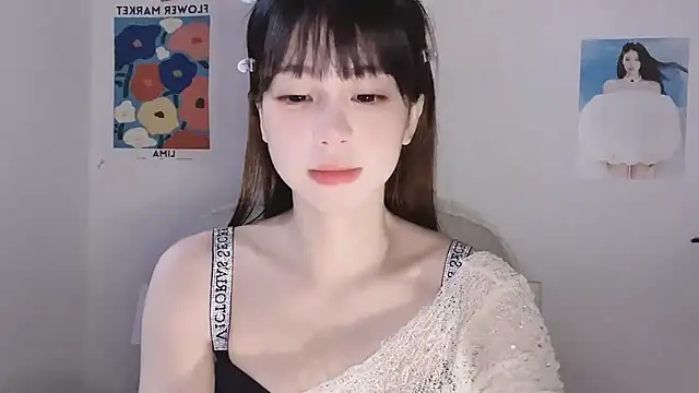 -Hottie online show from December 19, 4:14 pm