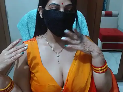 Snapshot of desi_mera chatting on April 18, 7:18 pm desi mera online show from April 18, 7:18 pm
