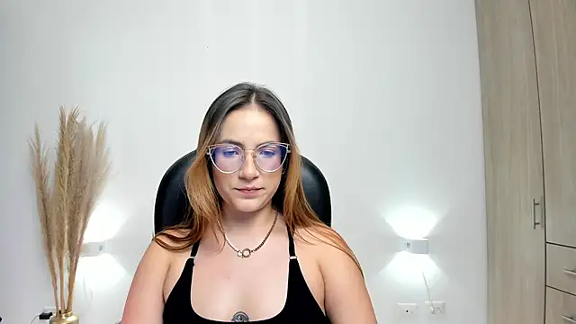 RyliieHunter online show from January 3, 12:22 am