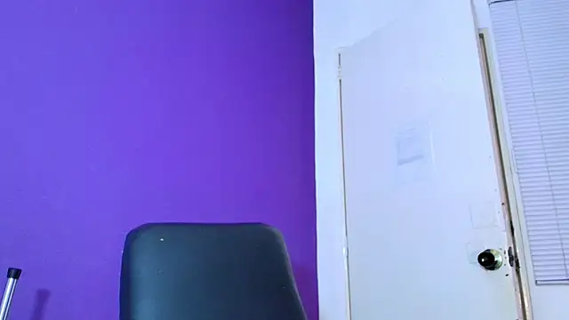 Mia Rinn online show from March 9, 4:33 pm