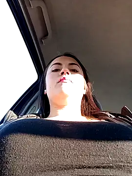 Lesly 10- online show from January 22, 10:15 pm