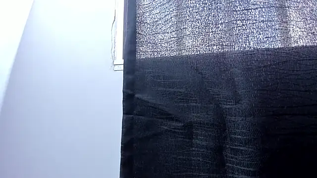 Snapshot of melody_paris chatting on March 7, 1:51 pm melody paris online show from March 7, 1:51 pm