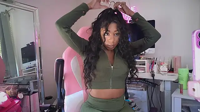 longislandprincess online show from September 18, 5:59 pm