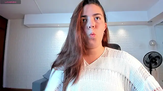 Lyssa Muller online show from November 10, 4:50 pm