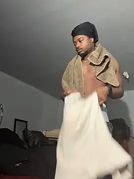 SluttyLyfe4L online show from December 17, 9:48 am