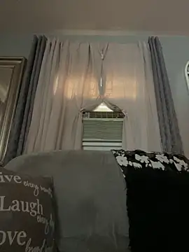 Snapshot of theoneandonlyniko chatting on October 19, 5:35 pm theoneandonlyniko online show from October 19, 5:35 pm