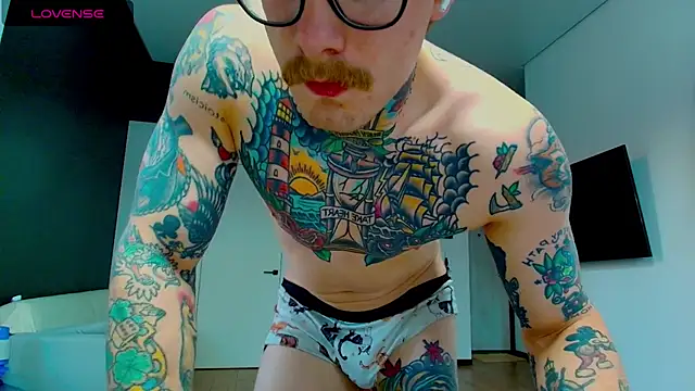 white King9999 online show from August 5, 2:47 am