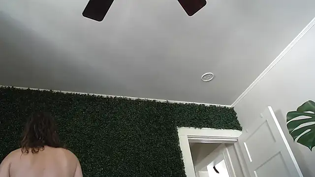 MistressKatie13xxx online show from December 31, 5:33 am