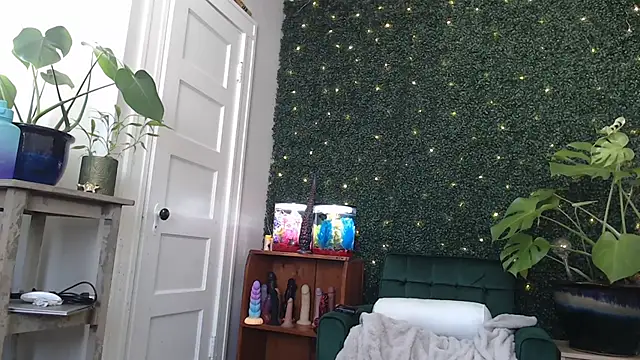 MistressKatie13xxx online show from January 7, 5:53 pm