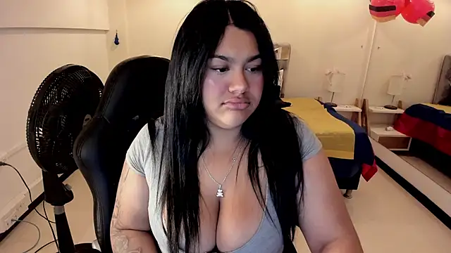 Snapshot of _Dulcinea_1 chatting on June 24, 3:16 am Dulcinea 1 online show from June 24, 3:16 am